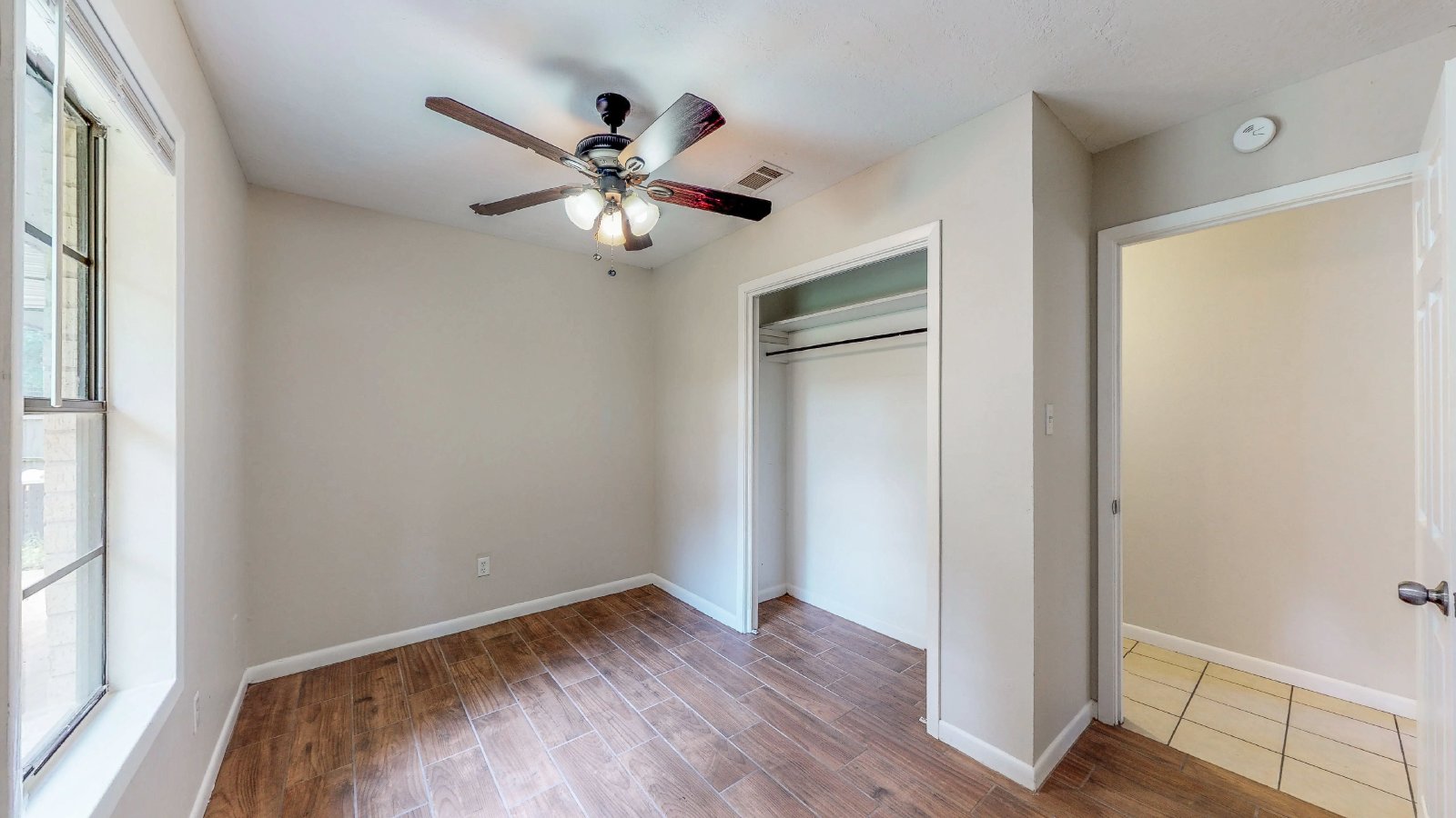 1418 Magnolia property image