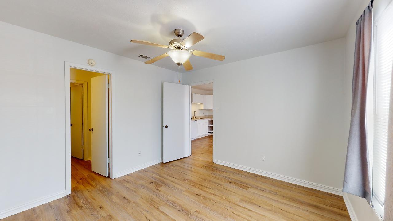 Unit D property image