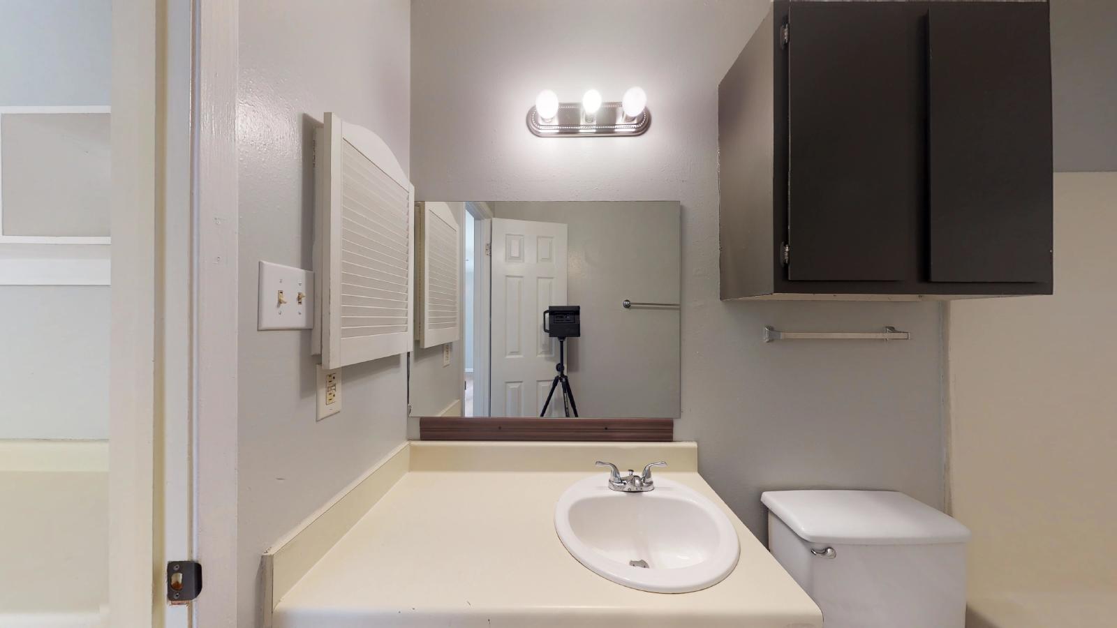 725 Peppertree Dr Apt 1 property image