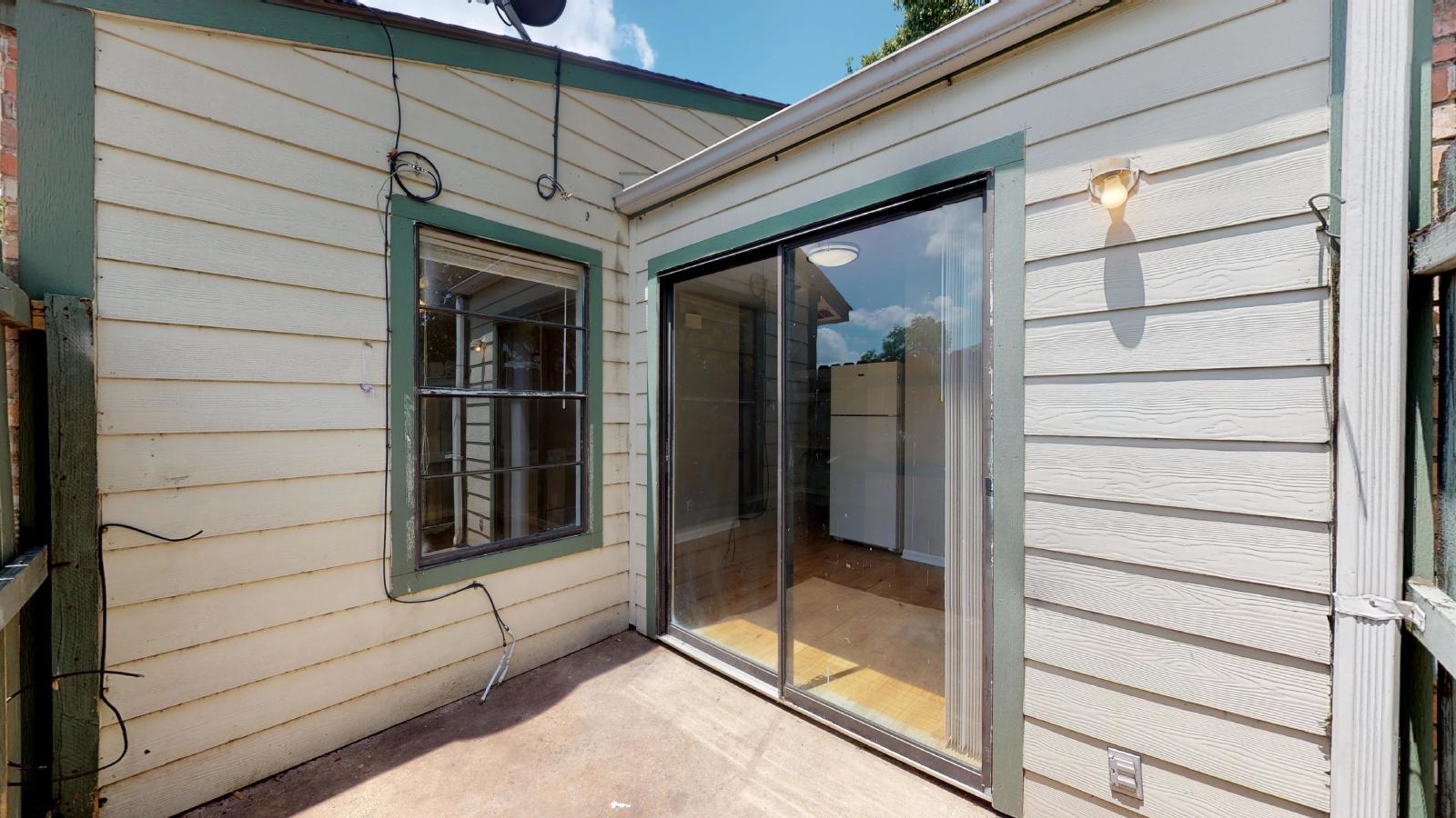 725 Peppertree Dr Apt 1 property image