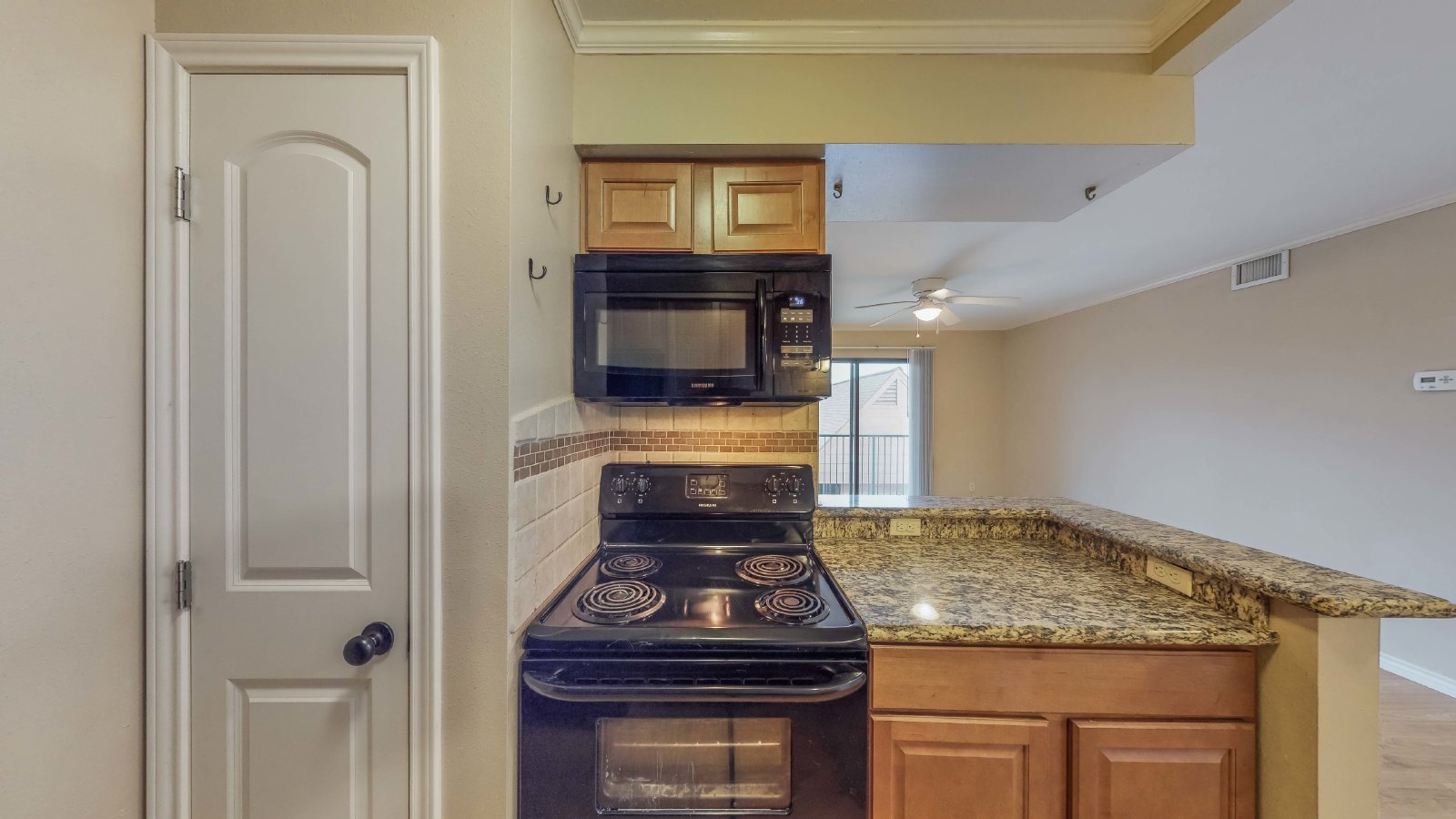 904 University Oaks #124 property image