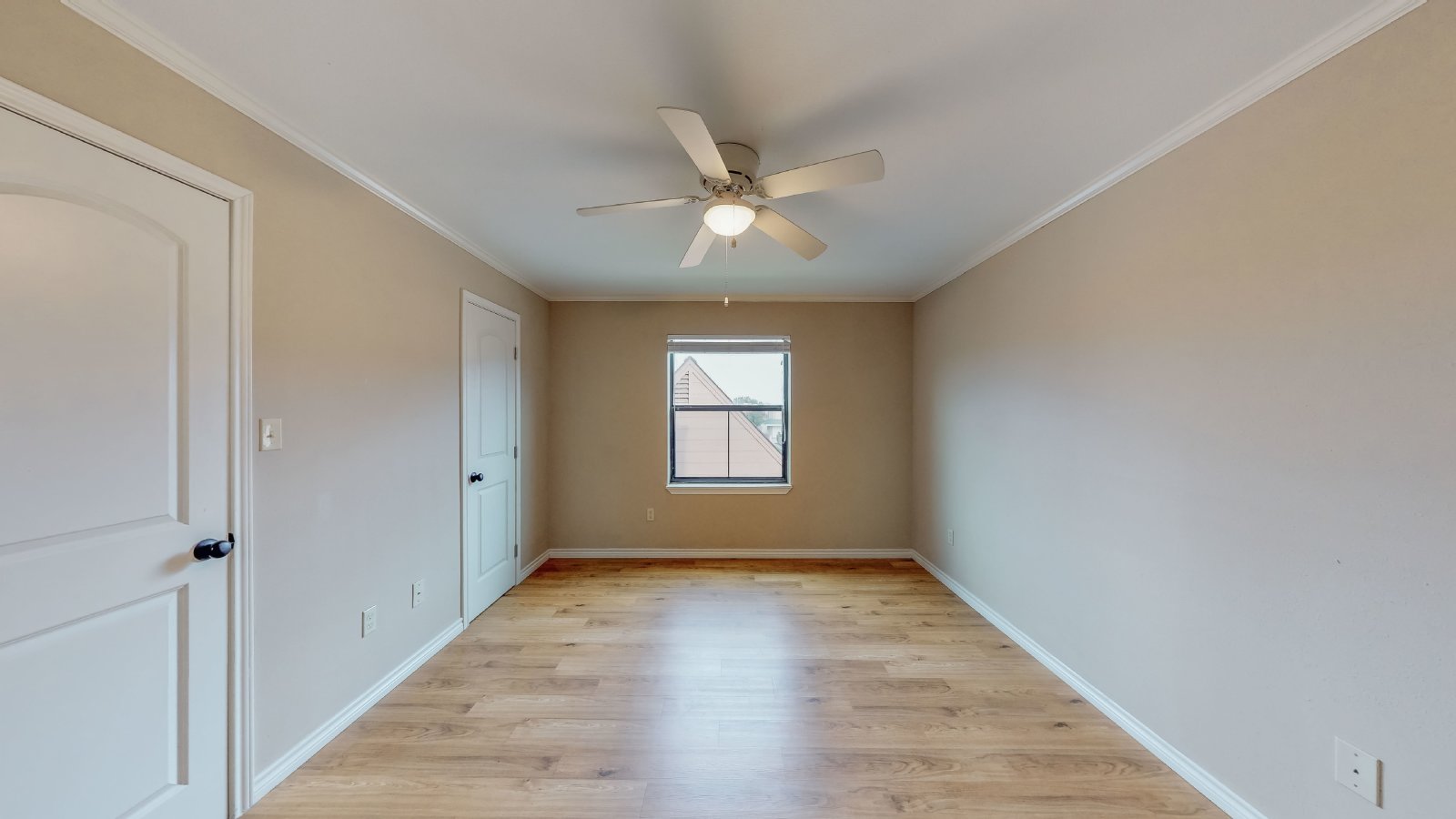 904 University Oaks #124 property image