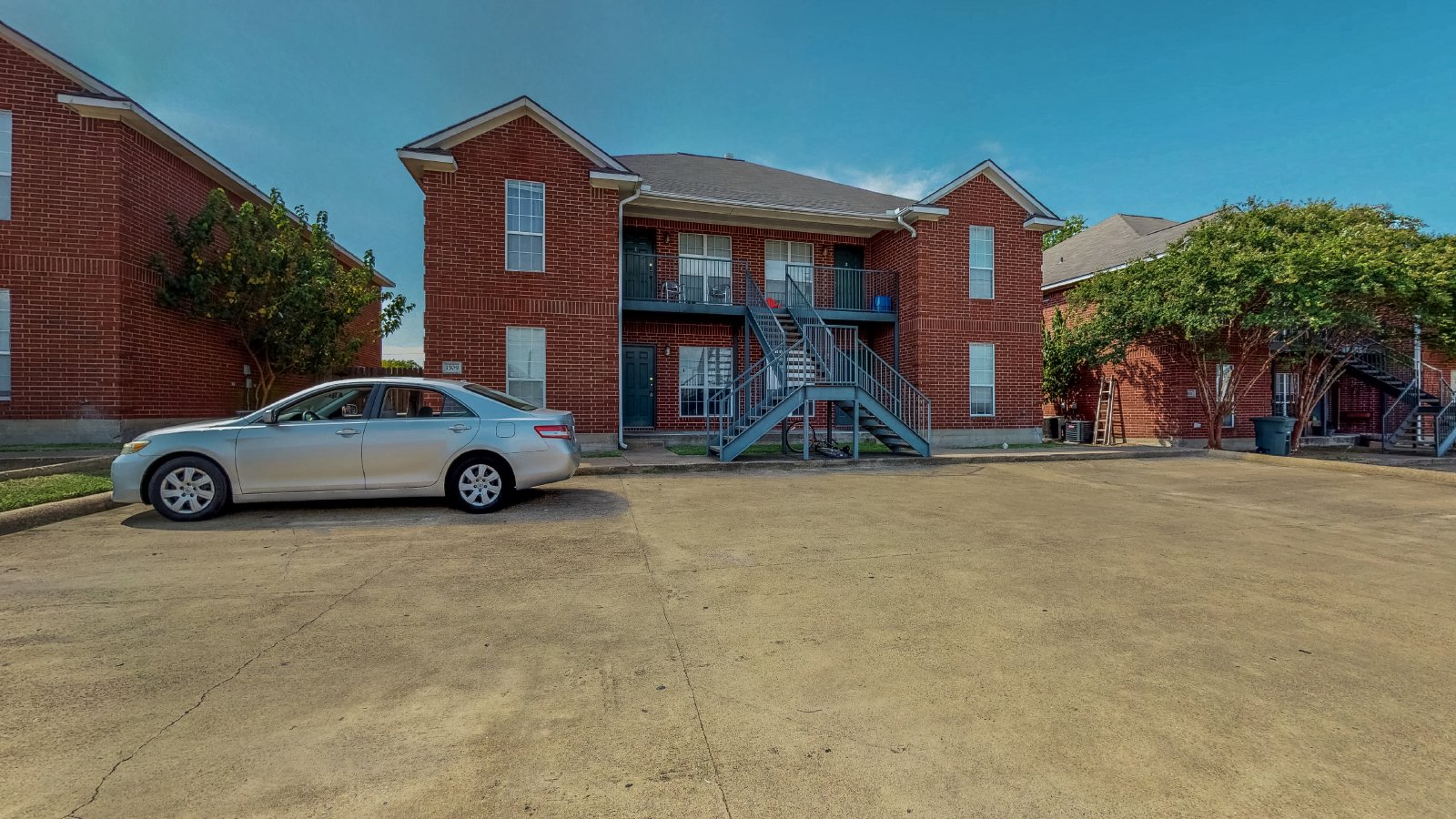 1507 Hollowhill Drive B property image