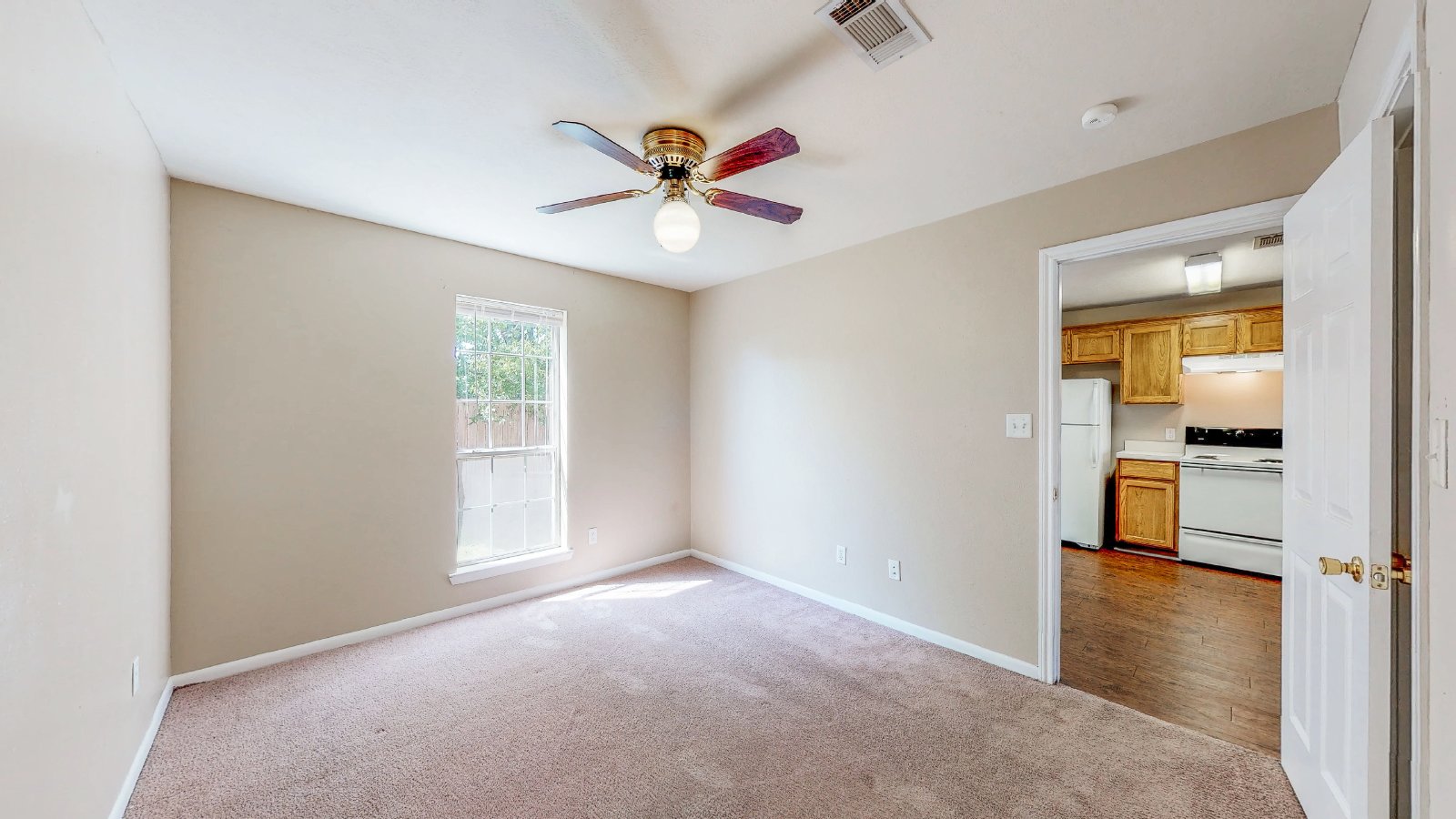 1507 Hollowhill Drive B property image