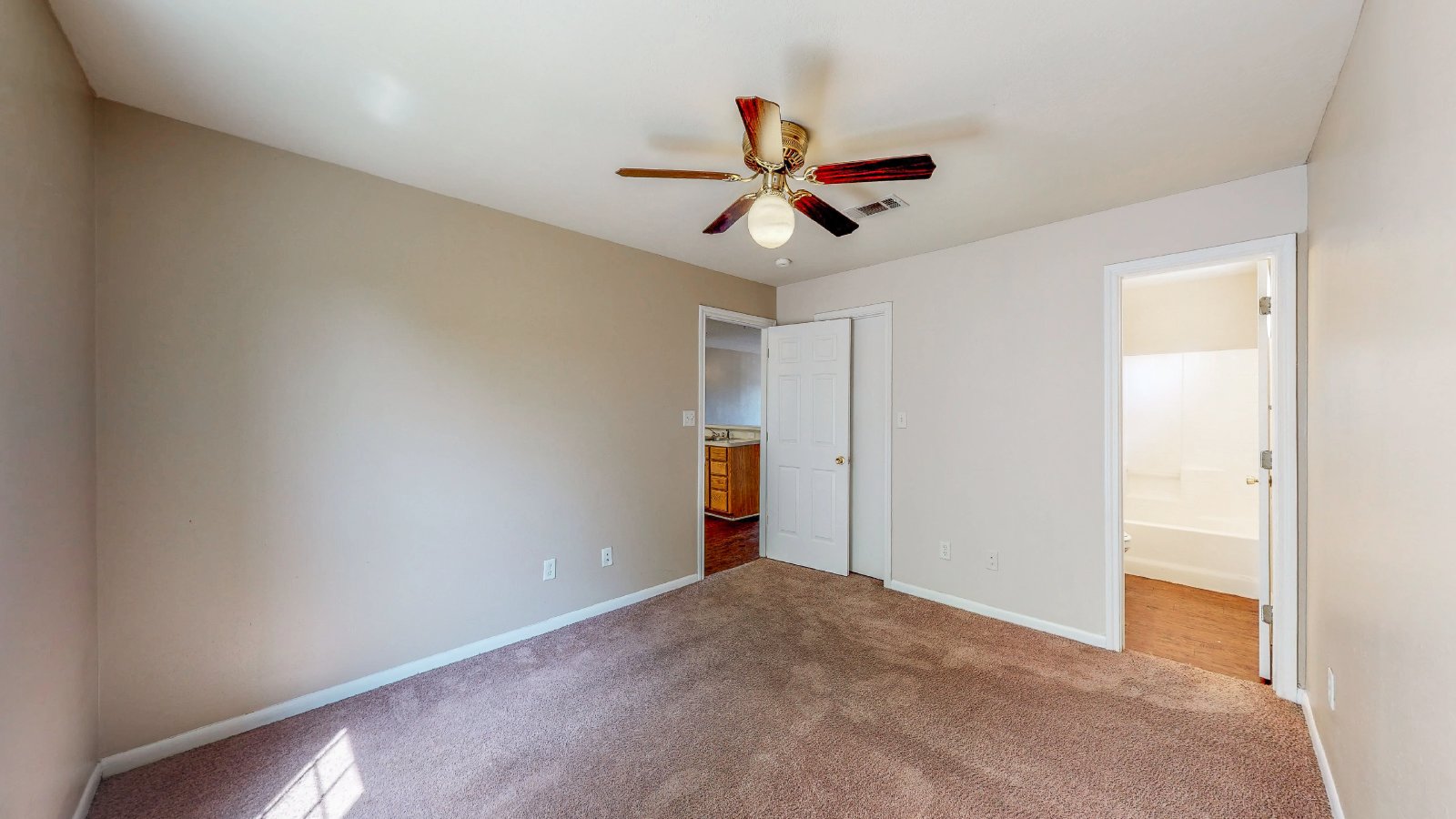 1507 Hollowhill Drive B property image