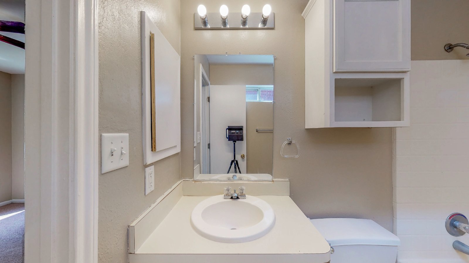 1507 Hollowhill Drive B property image