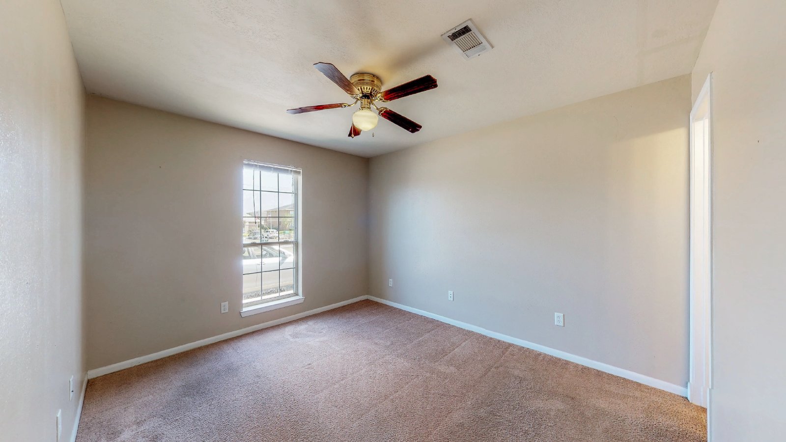 1507 Hollowhill Drive B property image