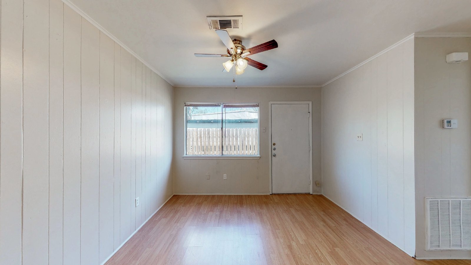 213 Ehlinger B property image