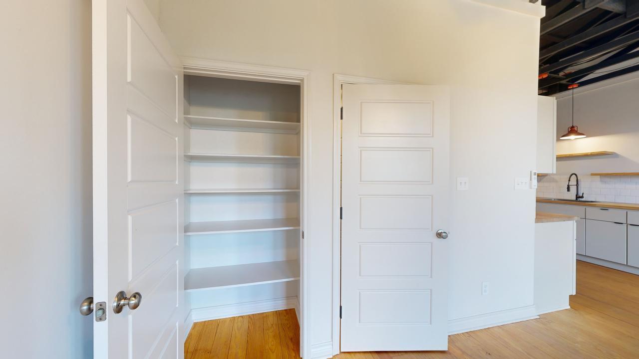 305 W 27th Street, Suite 337 property image