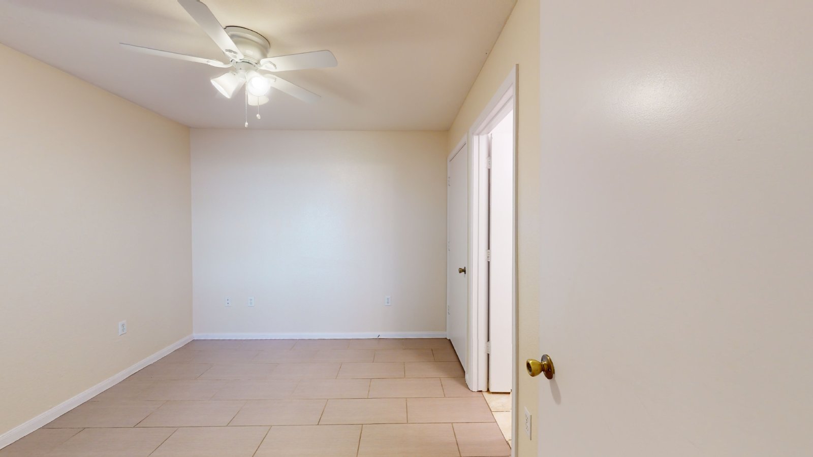 Suite B property image
