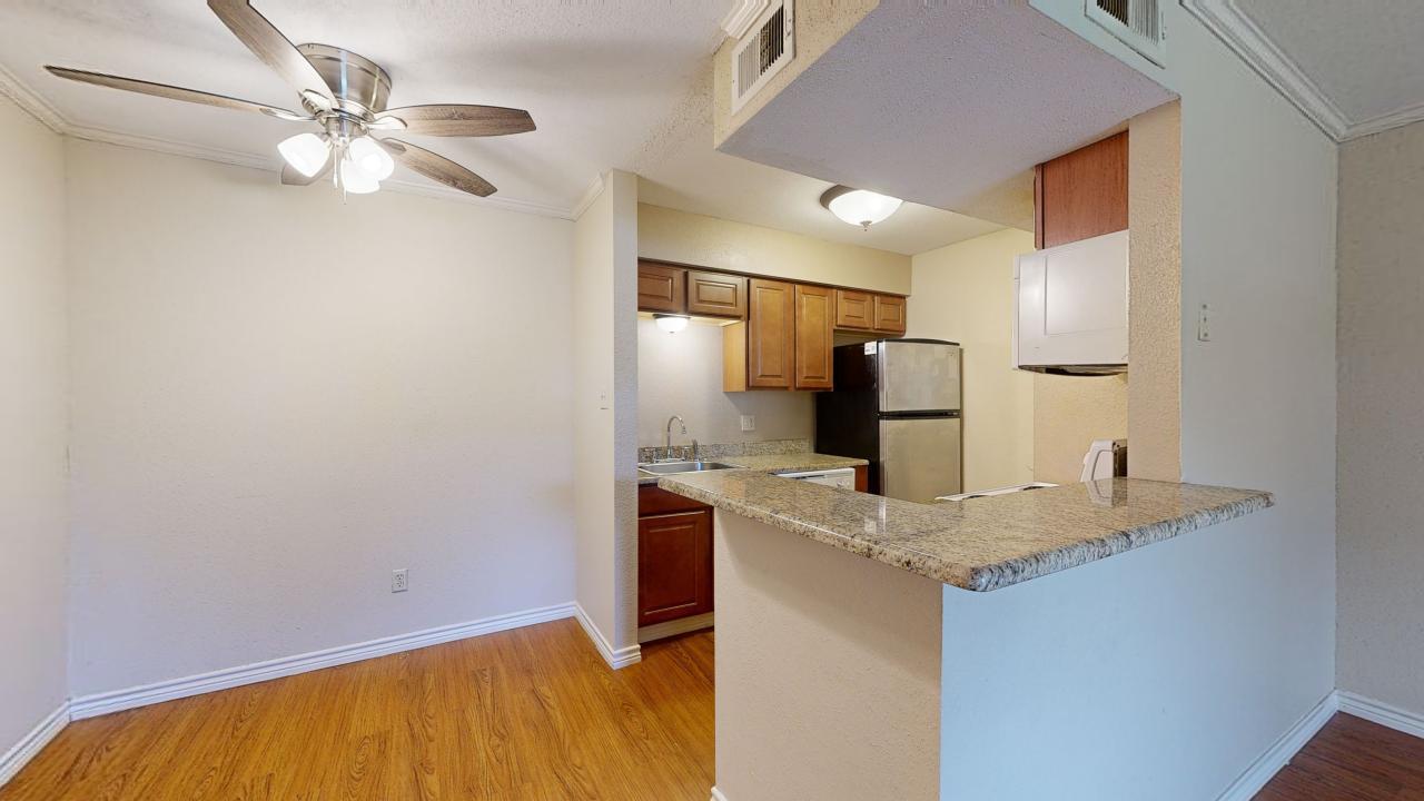 904 University Oaks Blvd #078 property image