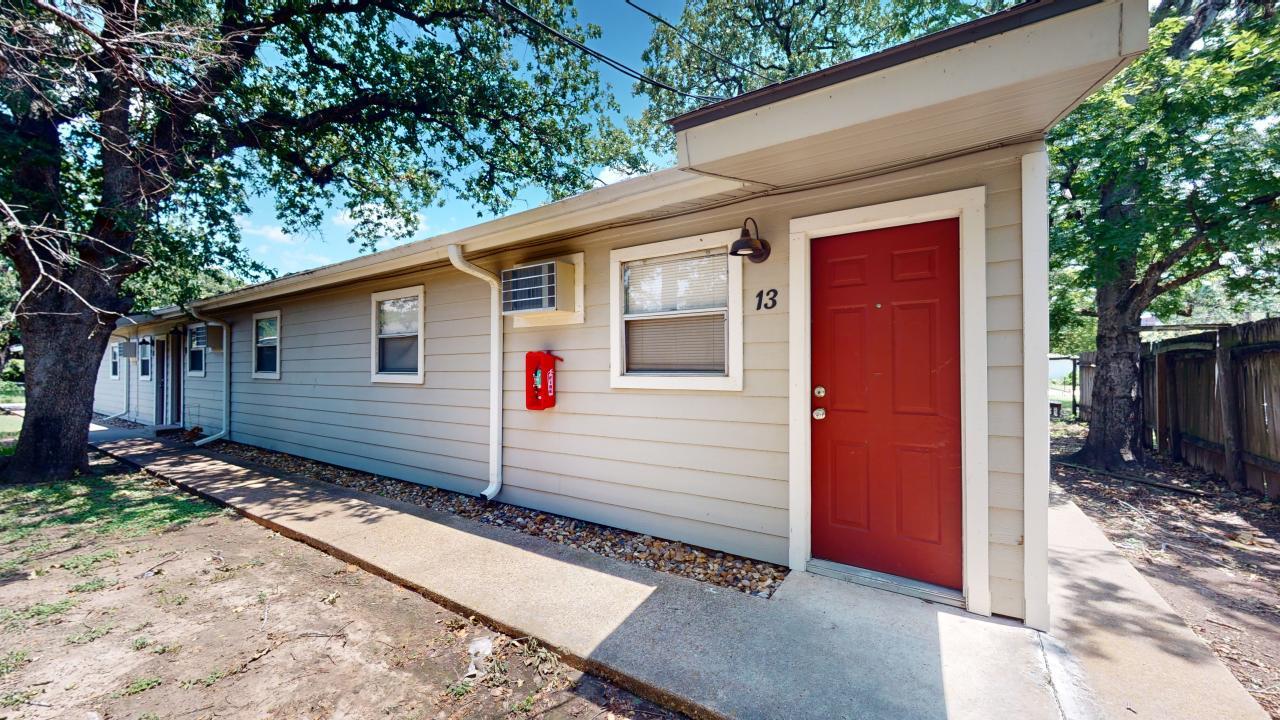 Unit 13 property image