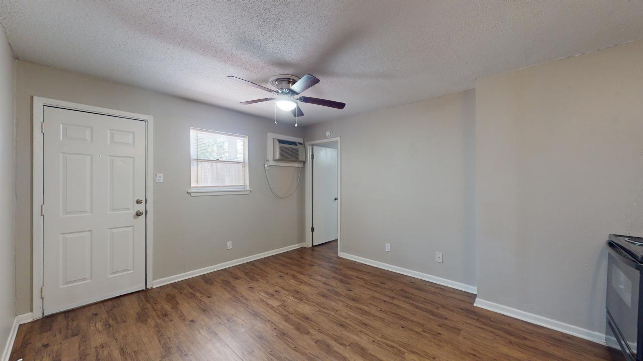 Unit 13 property image