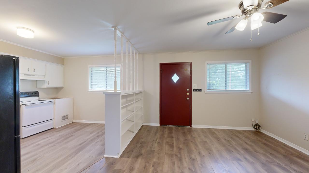 #11 property image