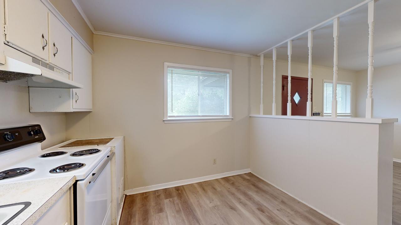 #11 property image