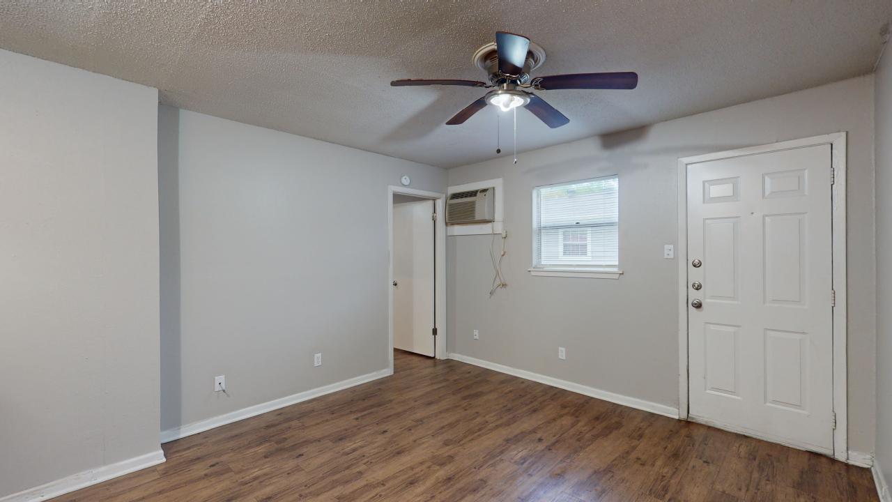 Unit 3 property image