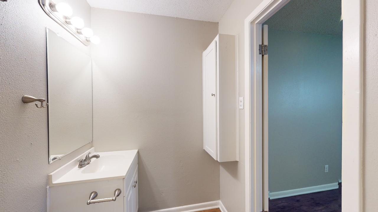Unit 3 property image
