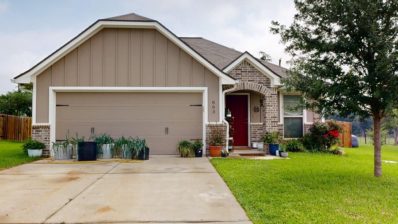 803 Meadow Brook Dr. property image
