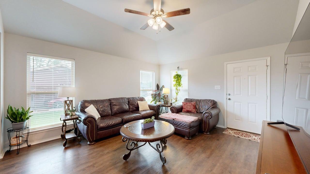 803 Meadow Brook Dr. property image