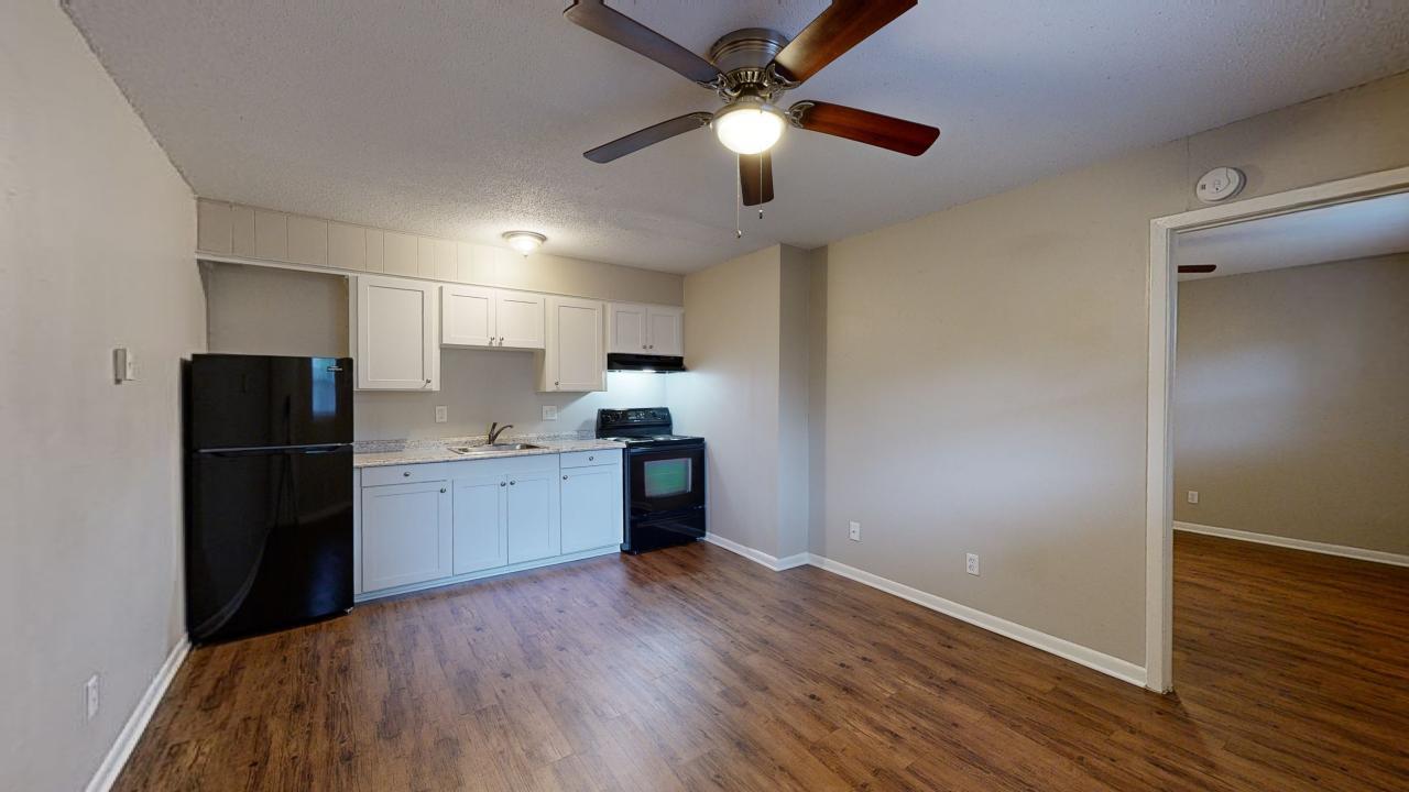 Unit 14 property image