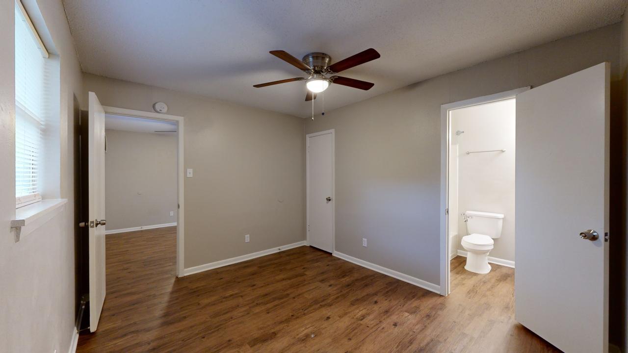 Unit 14 property image