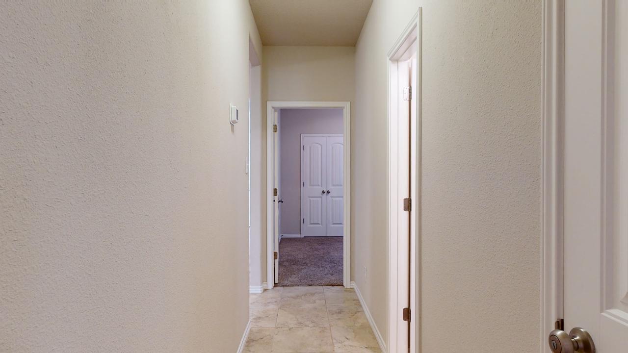 Unit B property image
