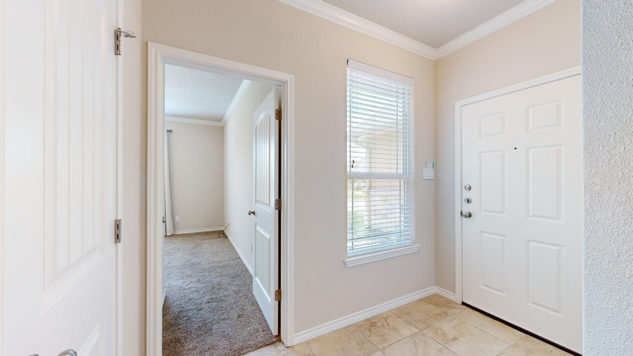Unit B property image