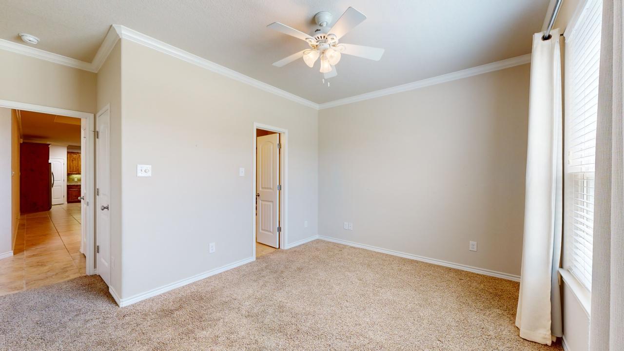 Unit B property image