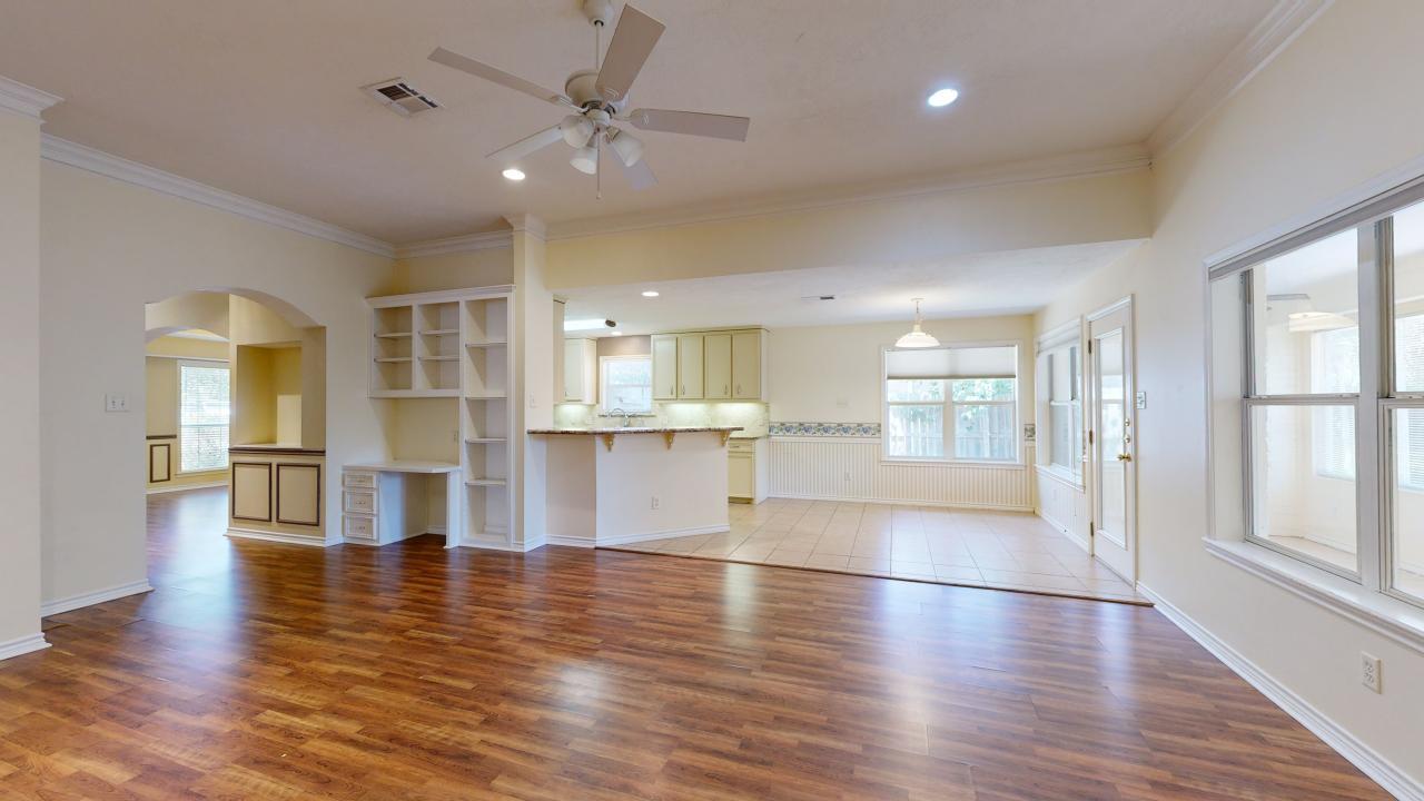 327 Bernburg Lane property image