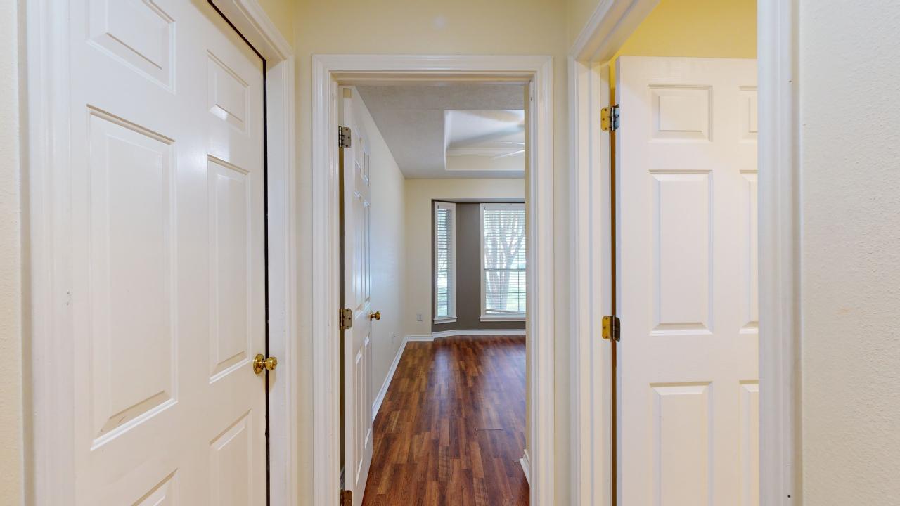 327 Bernburg Lane property image