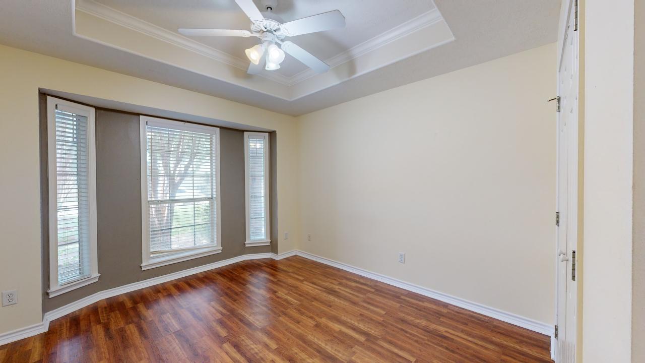 327 Bernburg Lane property image