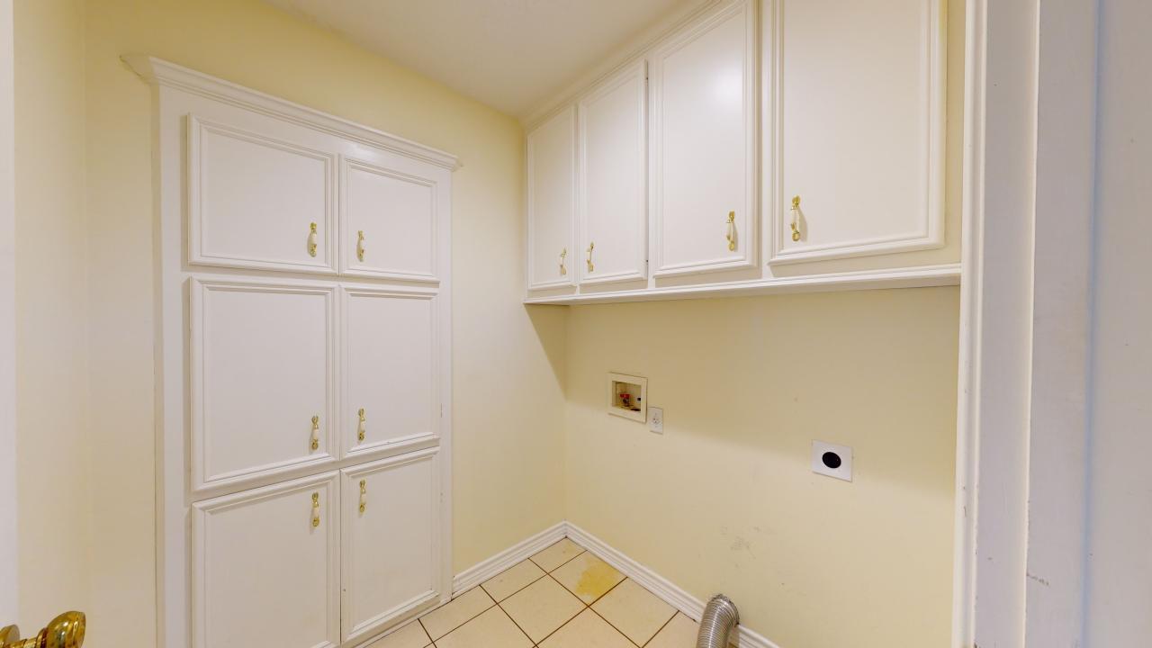 327 Bernburg Lane property image