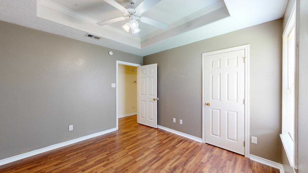 327 Bernburg Lane property image