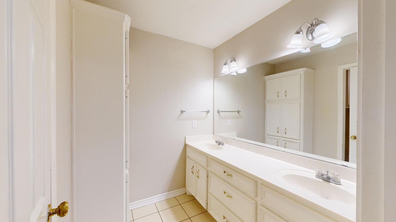 327 Bernburg Lane property image