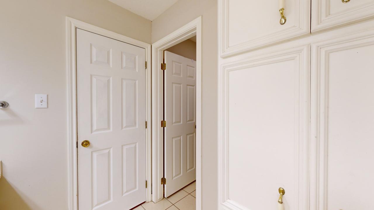 327 Bernburg Lane property image
