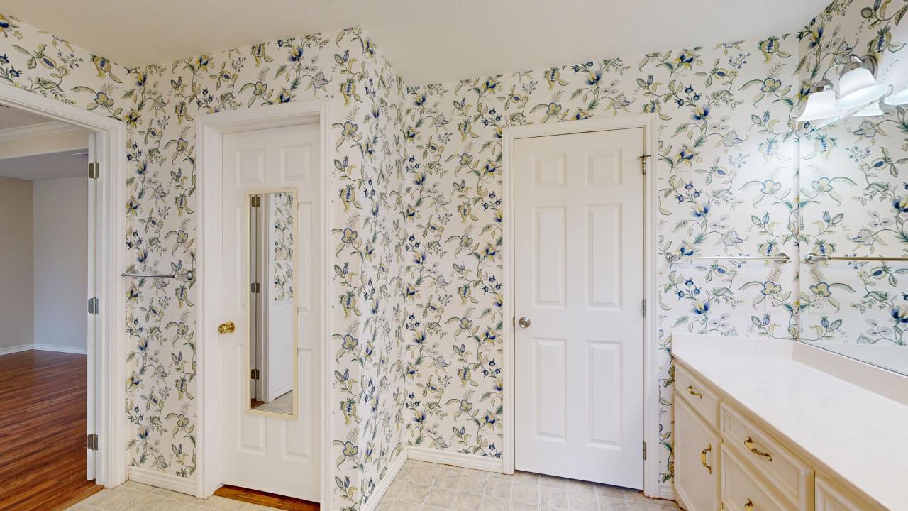 327 Bernburg Lane property image