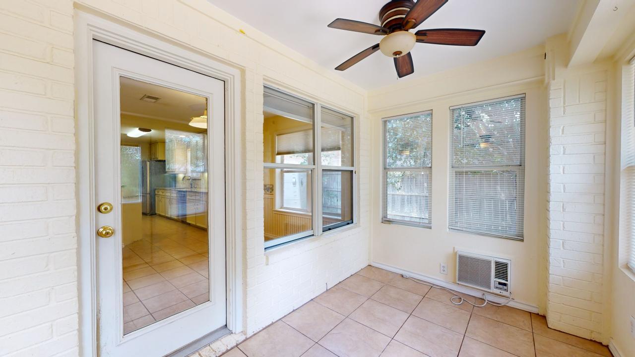 327 Bernburg Lane property image