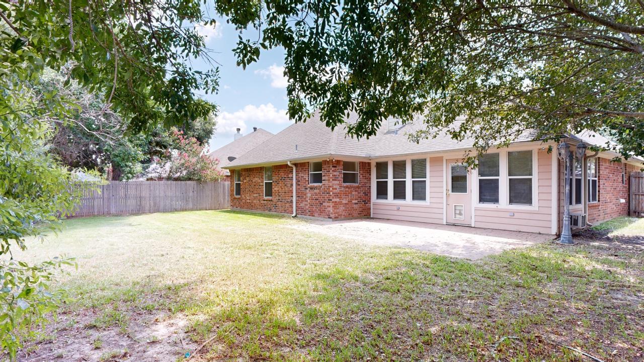 327 Bernburg Lane property image