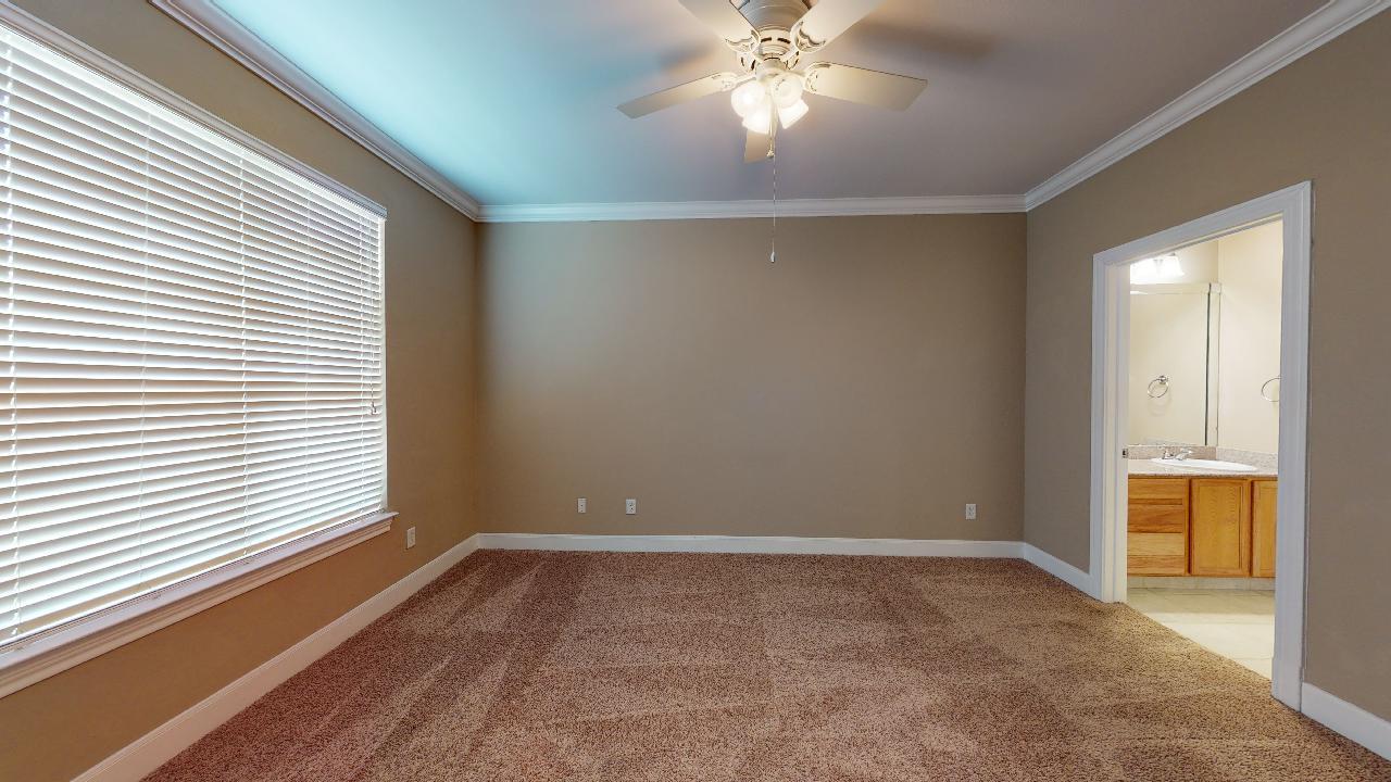 801 Luther Full property image