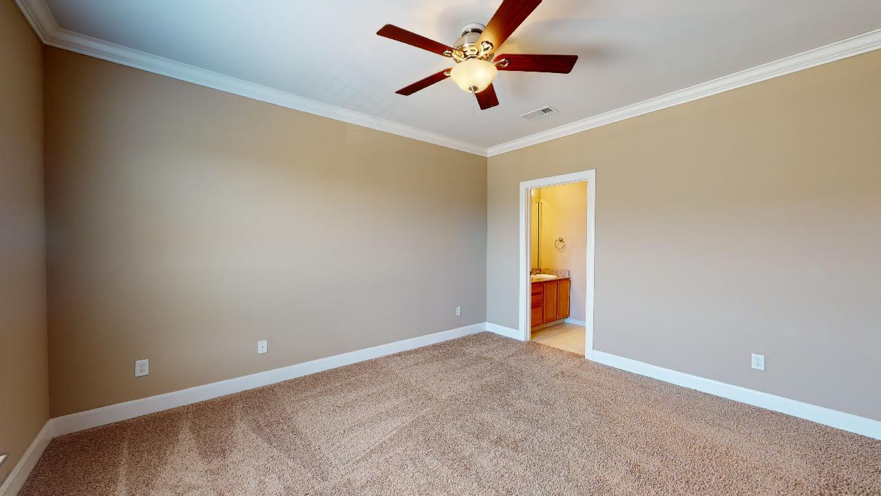 801 Luther Full property image