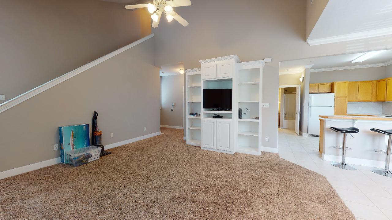 801 Luther Full property image