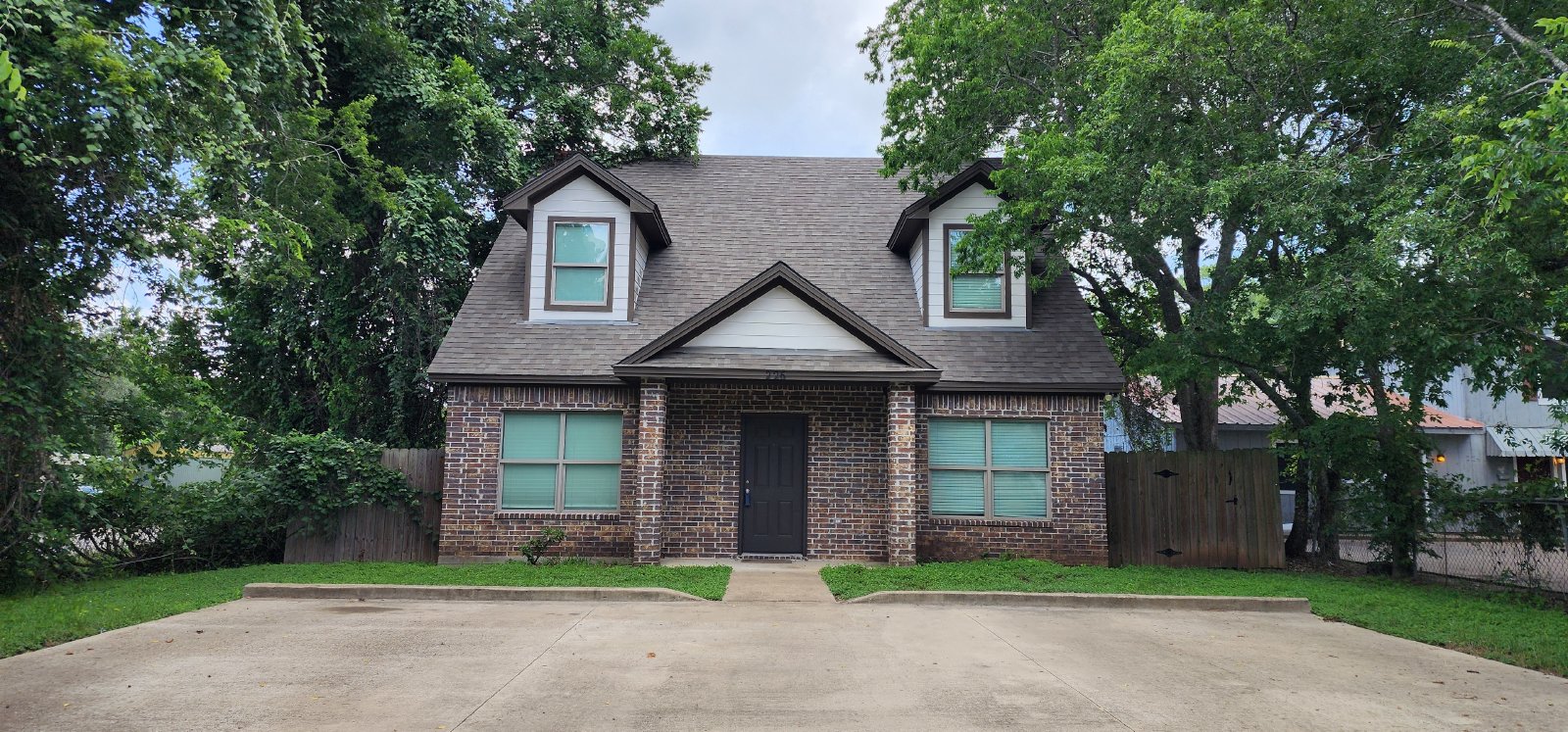 226 Lynn Drive property image