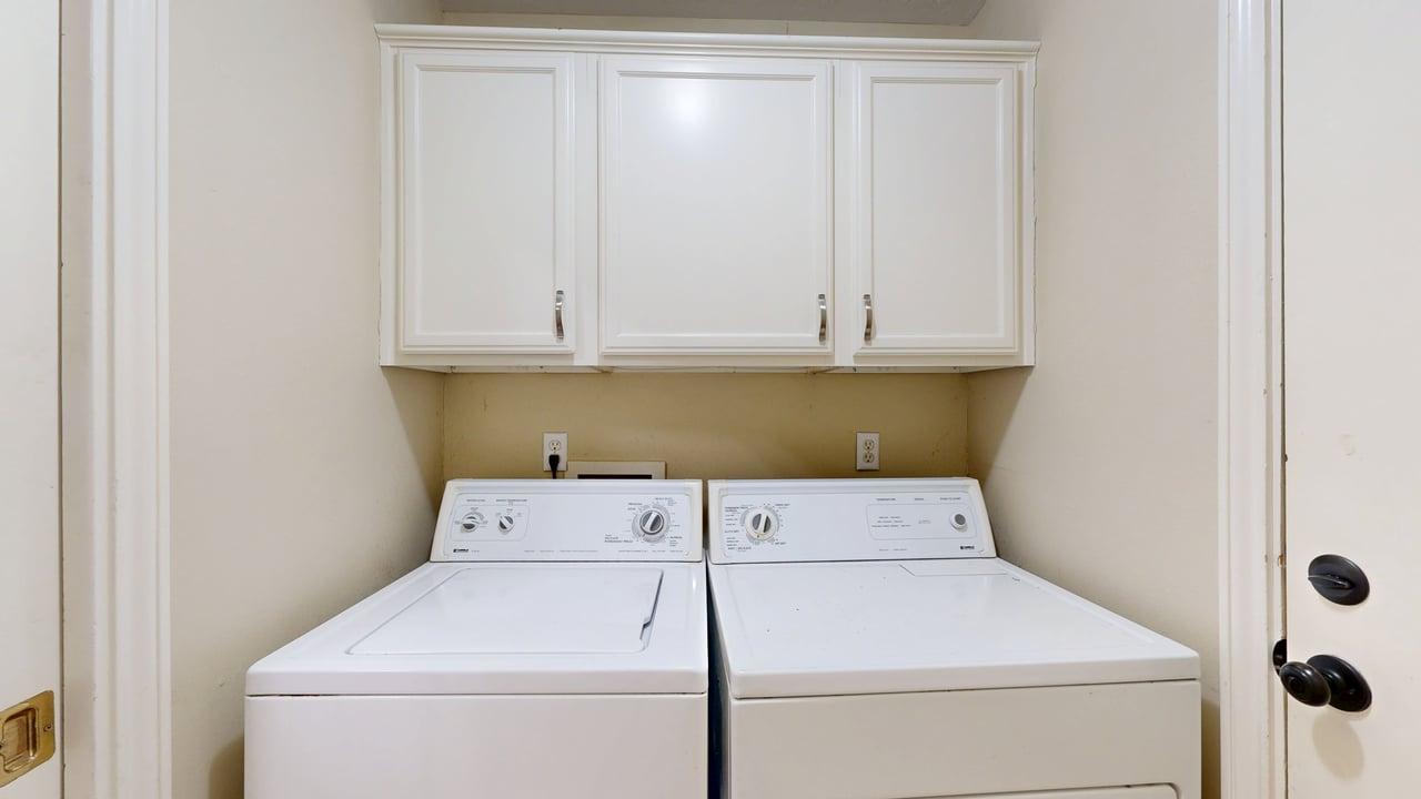 2415 Carnation Ct property image