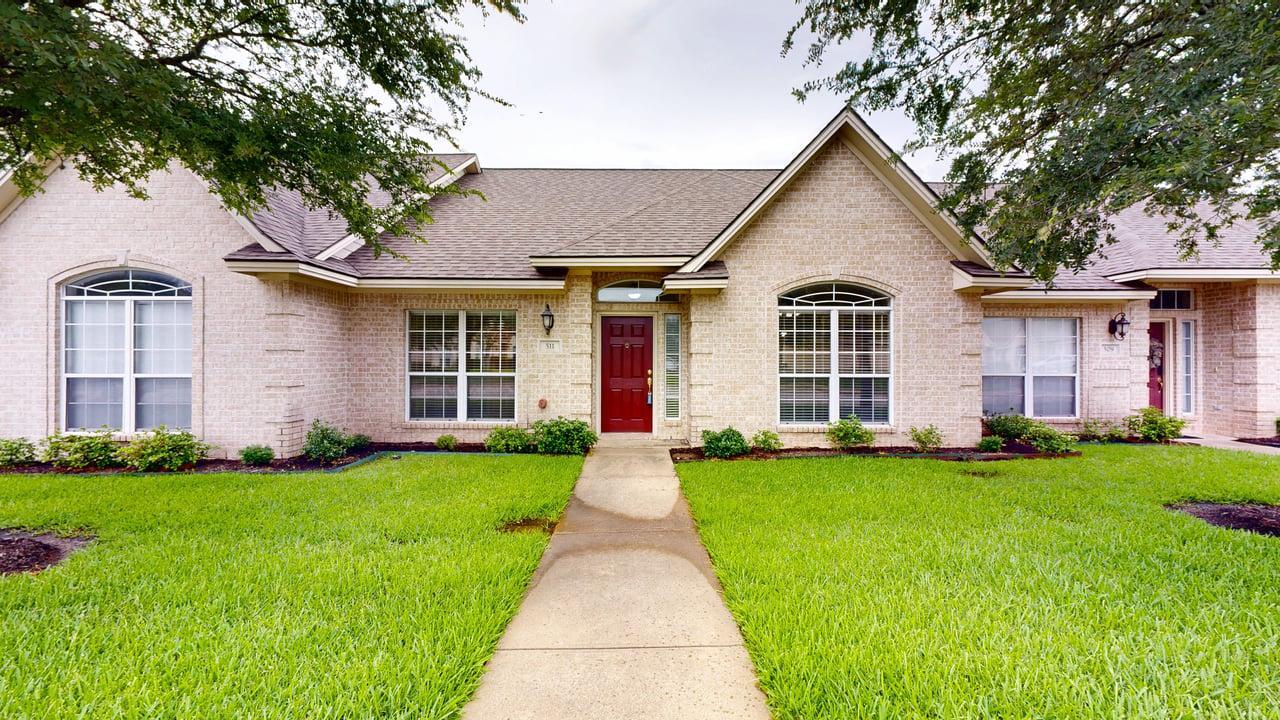 511 Fraternity Row property image