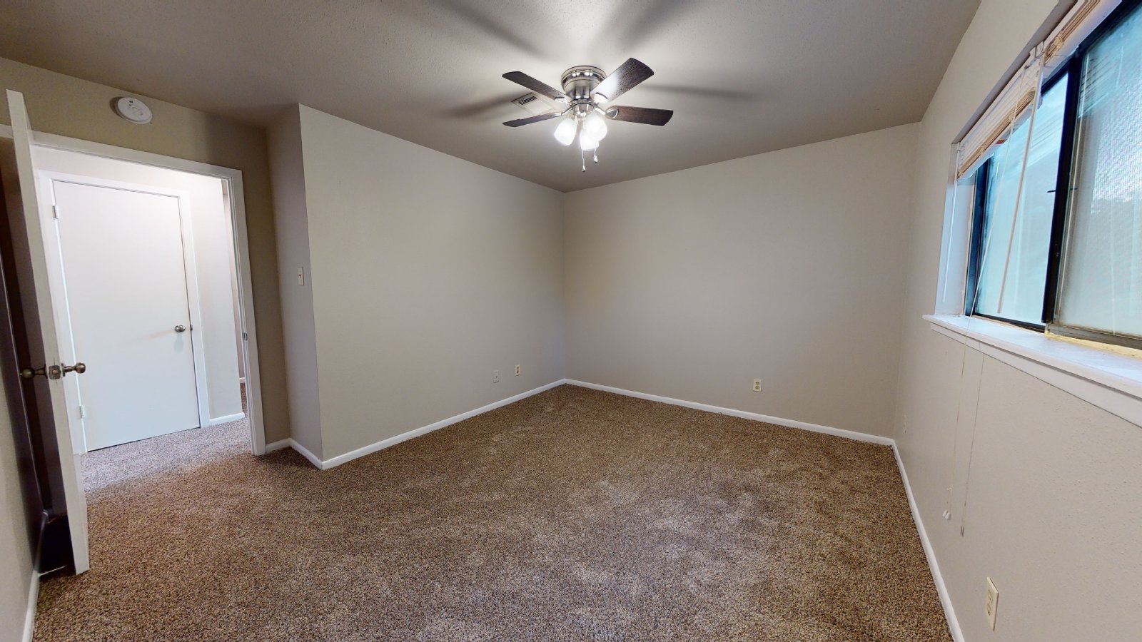 2807 Longmire Unit A property image