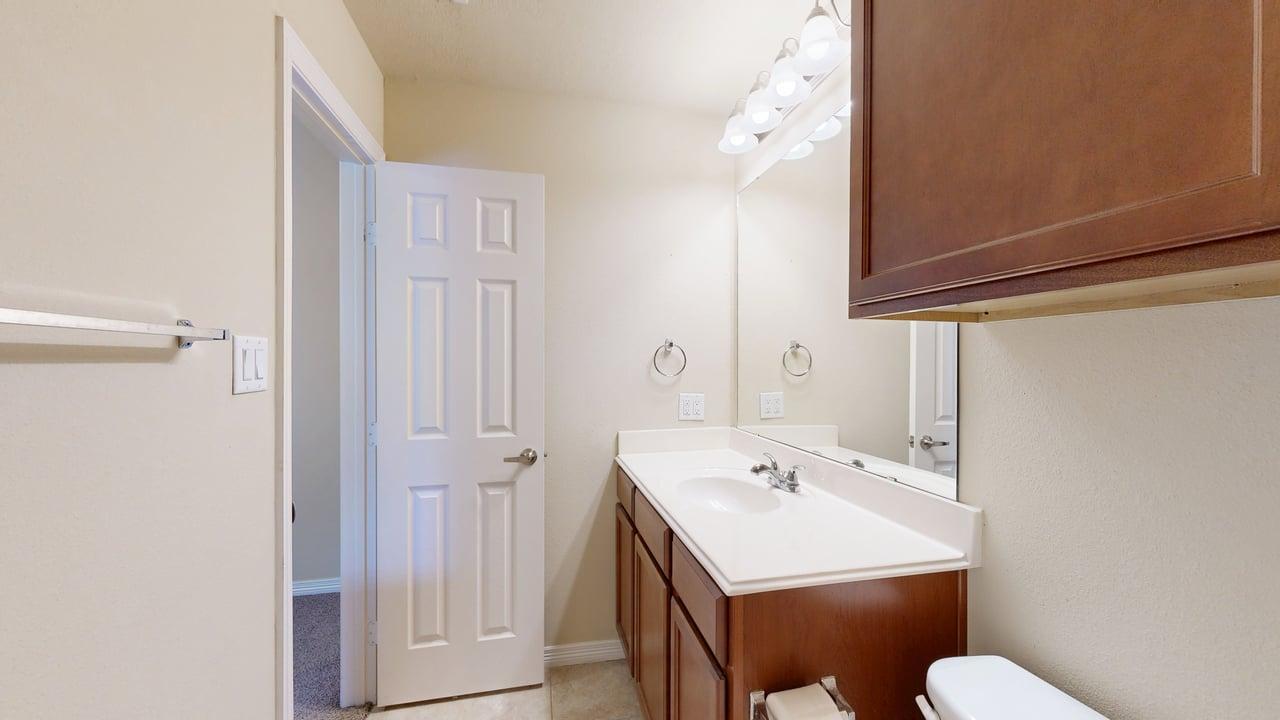 1198JB2811 property image