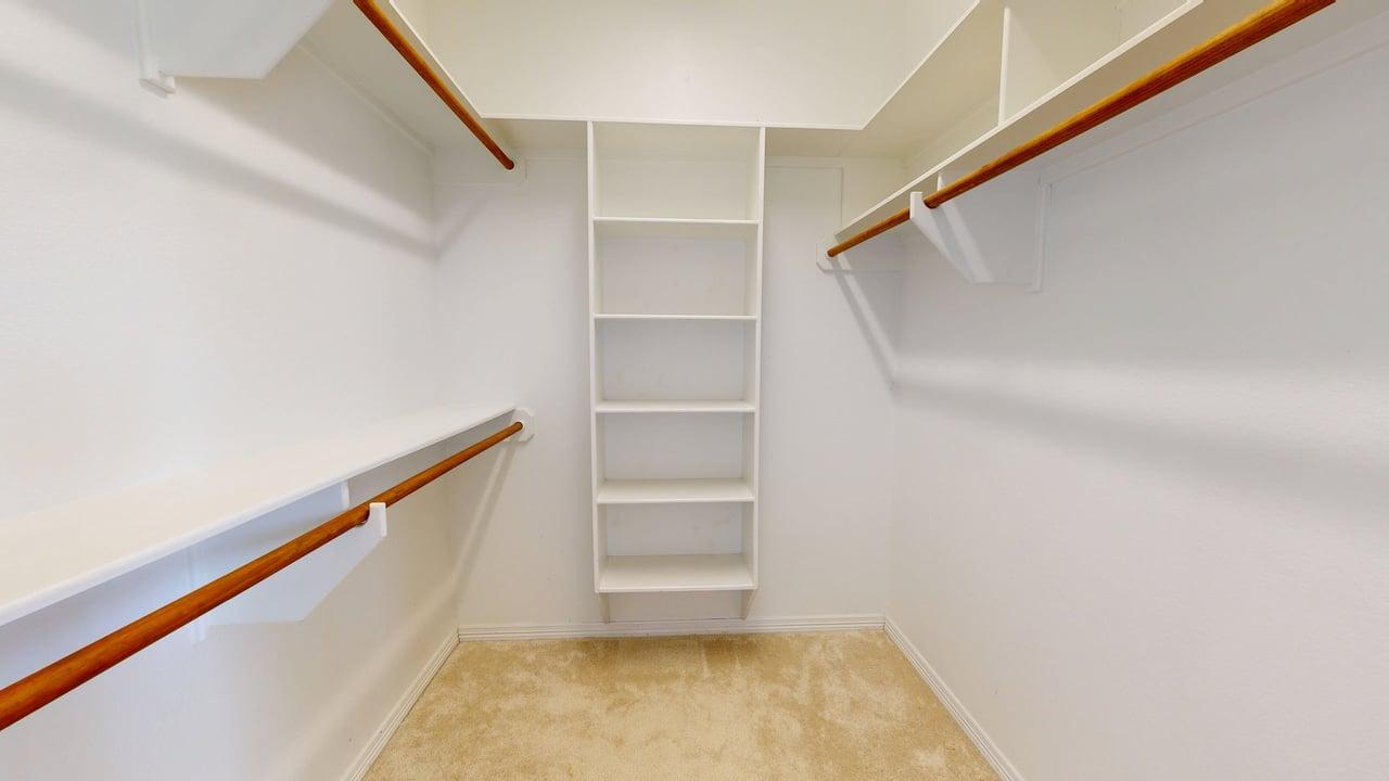 3900 Latinne Ln property image