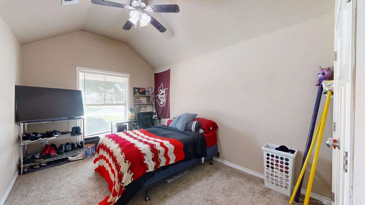 Unit B property image