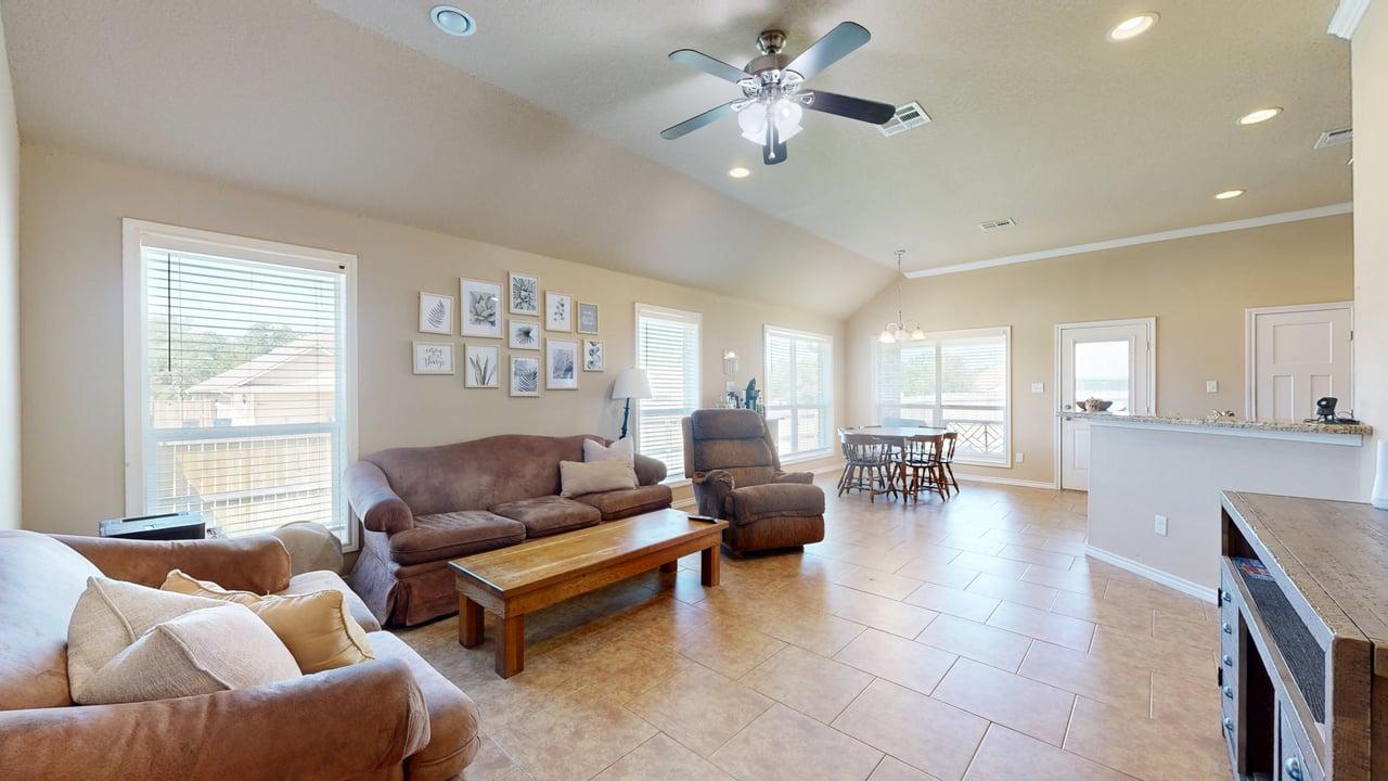 Unit D property image