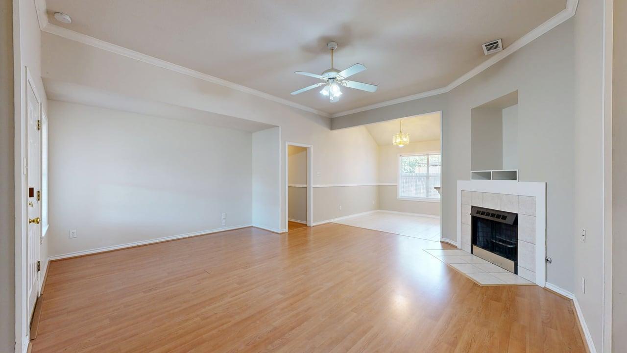 235 Stuttgart property image